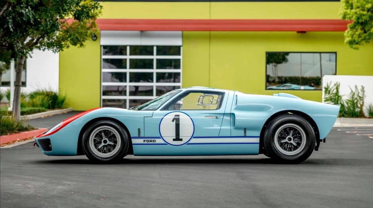 1966 SUPERFORMANCE FORD GT40 MKII