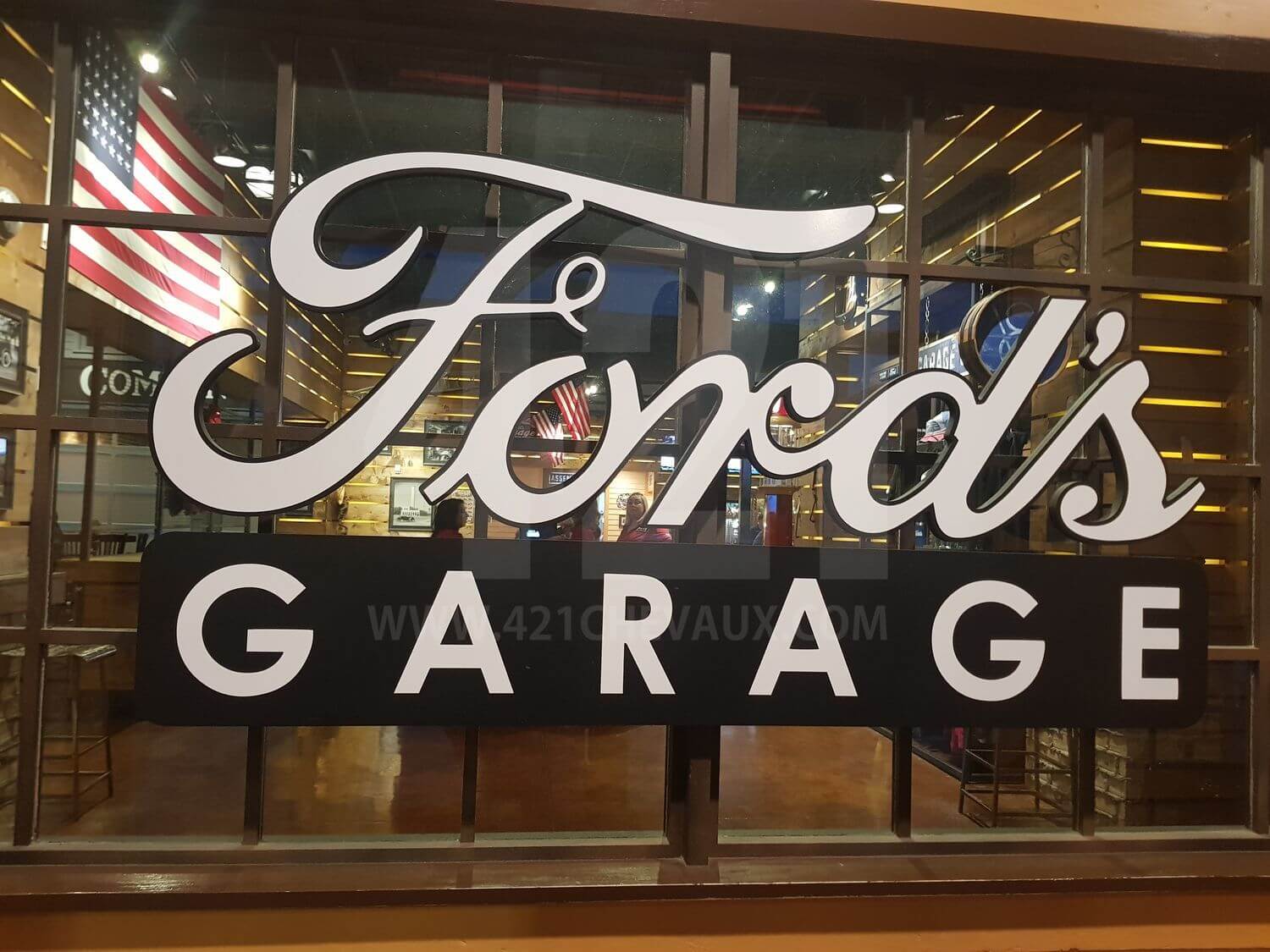 Food L'enseigne de Restauration Ford's Garage Poursuit Activement son