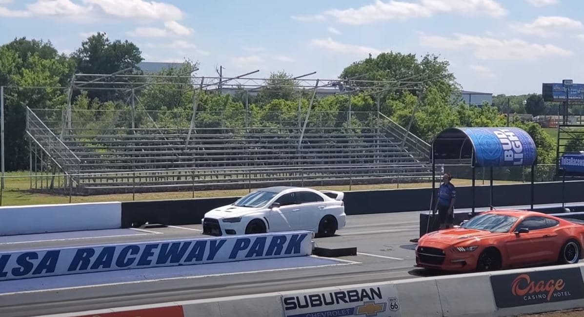 Mustang VS Evo X