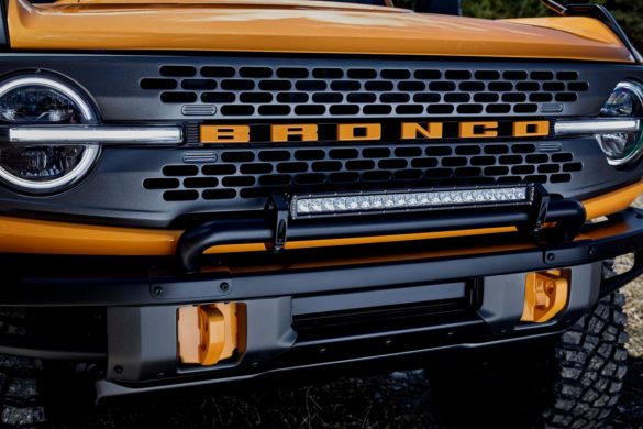 Ford Bronco 2021