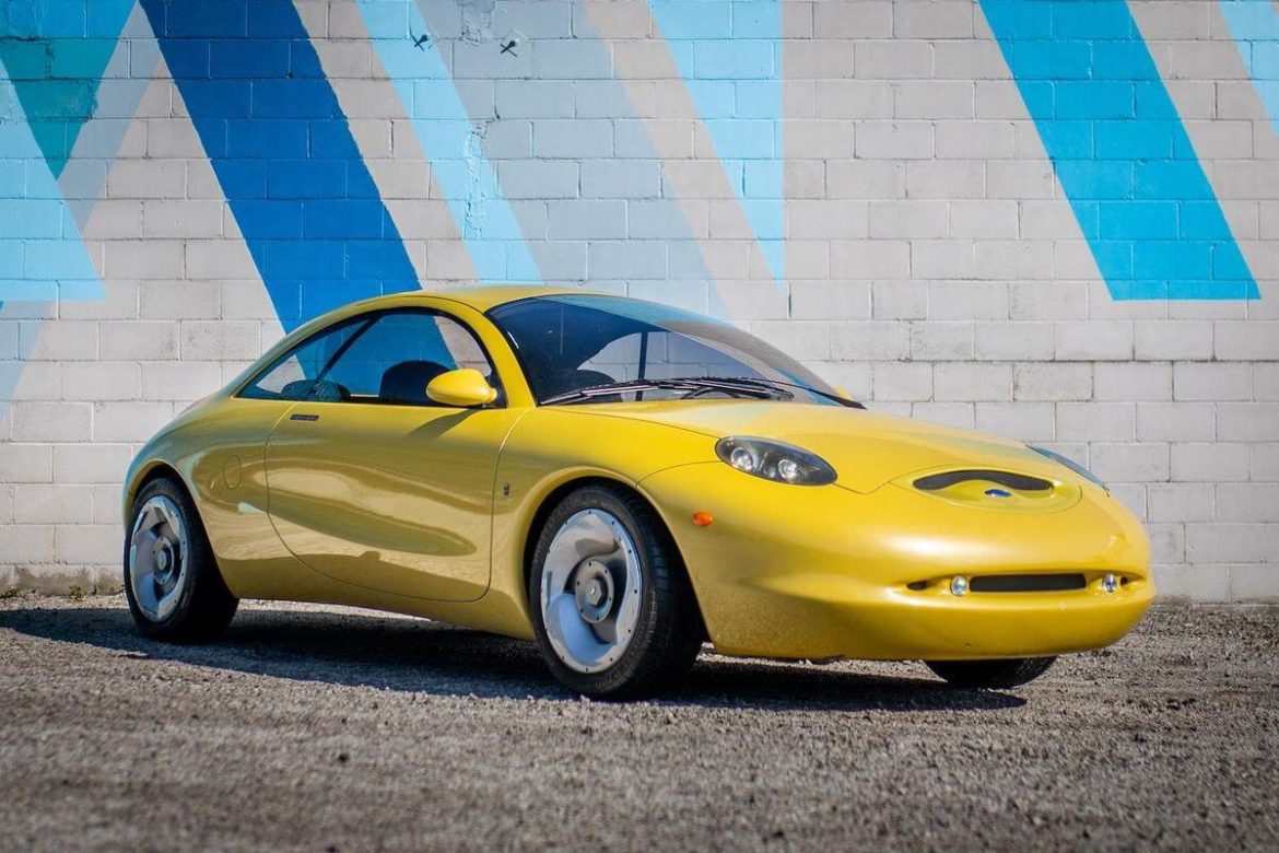 1996 Ford Ghia Vivace Concept
