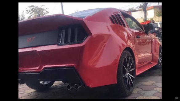 Ford Mustang - Raj Customs