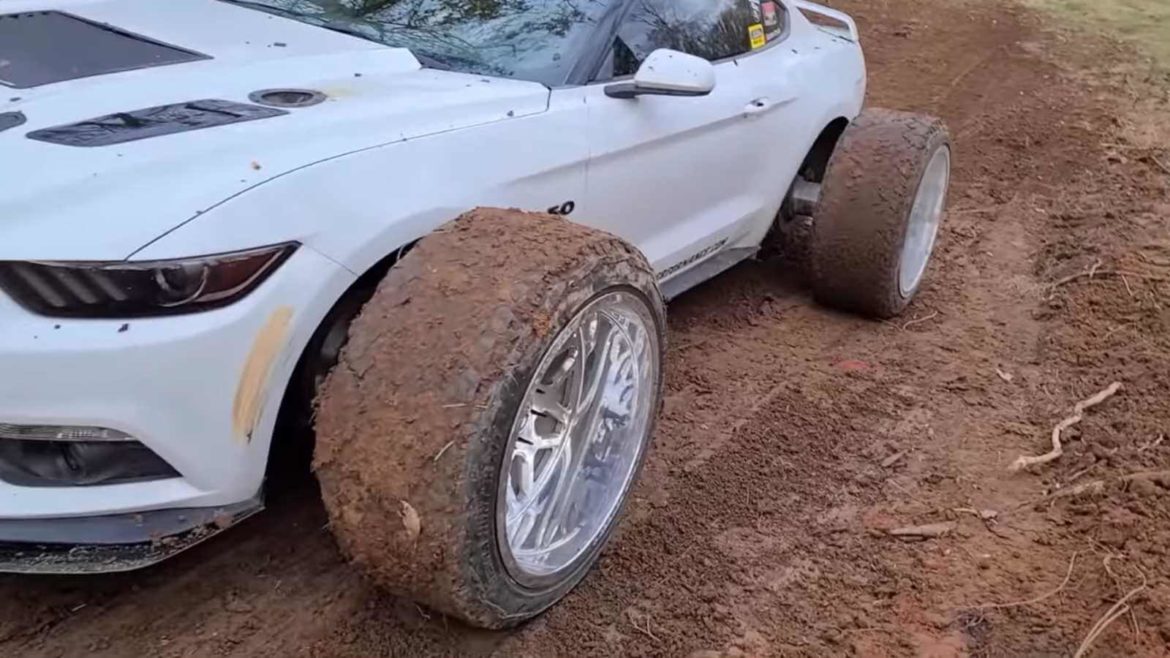 Ford Mudstang