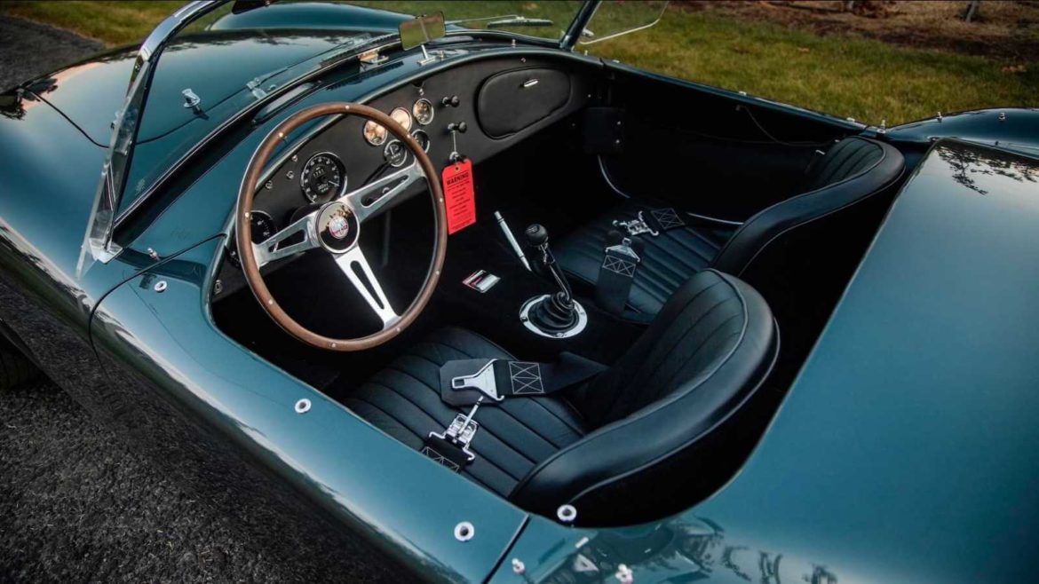 Carroll Shelby 427 Cobra 1965