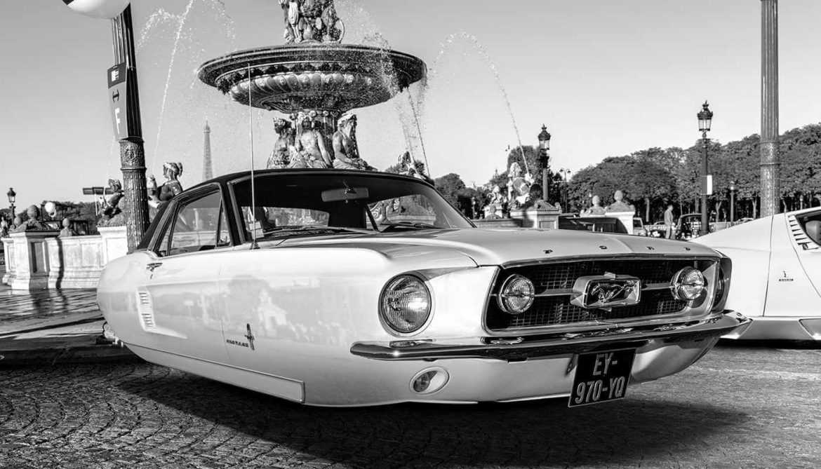 FlyingCar - Ford Mustang