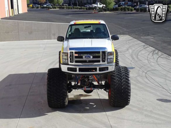 2008 Ford F-250 Super Duty Monster Truck