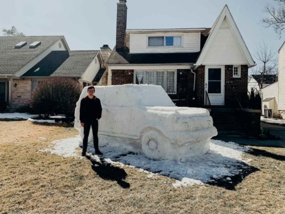 The Snow Bronco