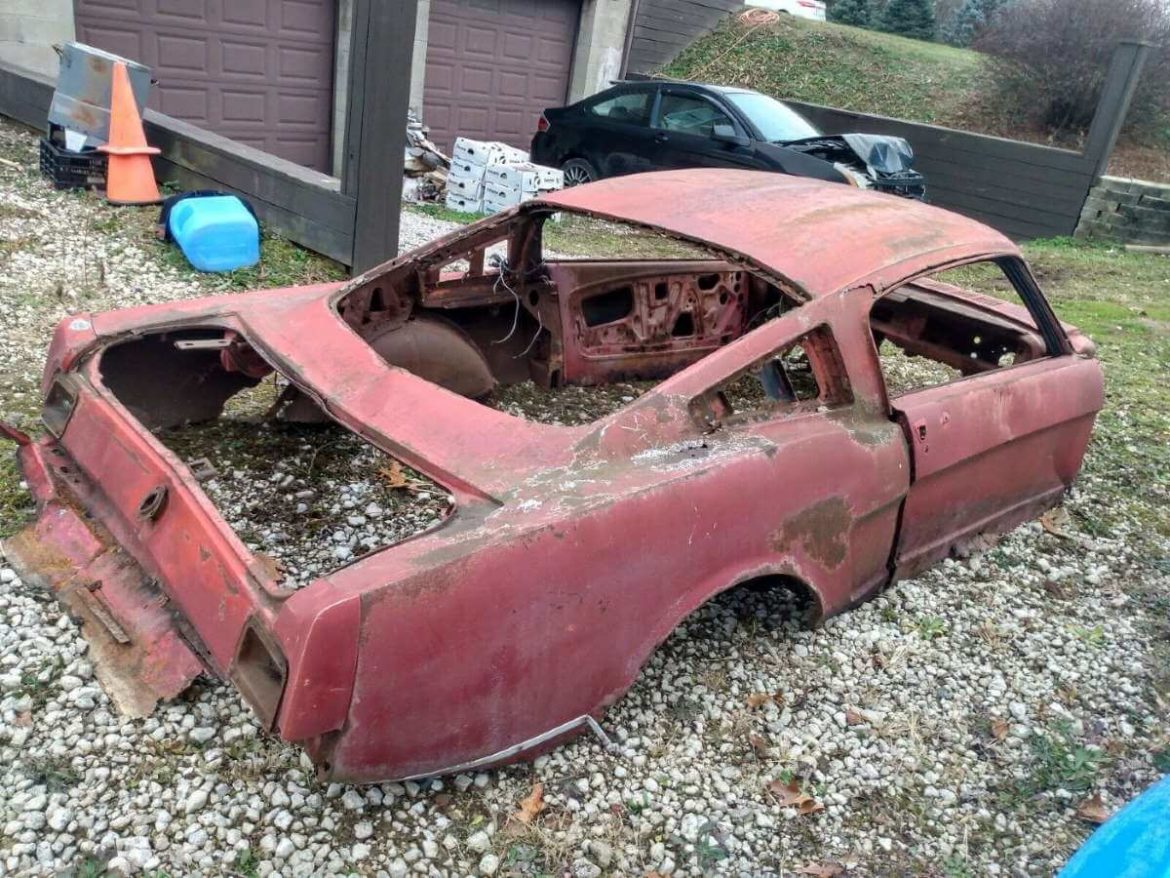 1965 Ford Mustang Fastback