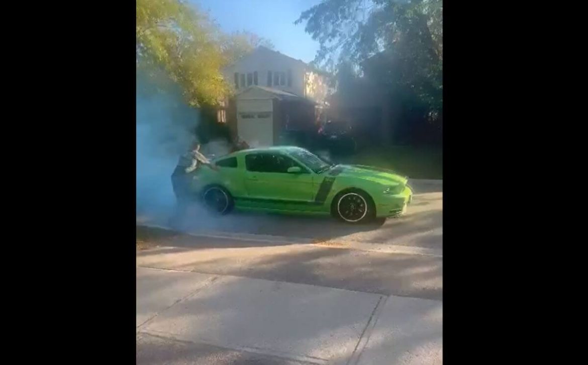 Ford Mustang Burn-out